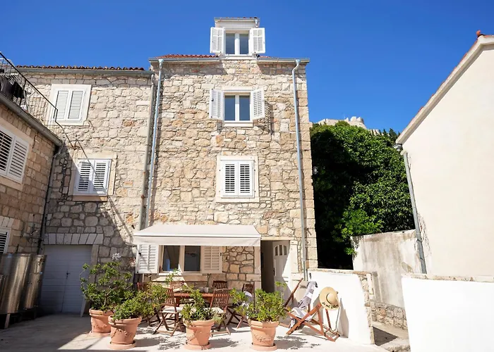 La Maison - Zf Hvar Апартаменти