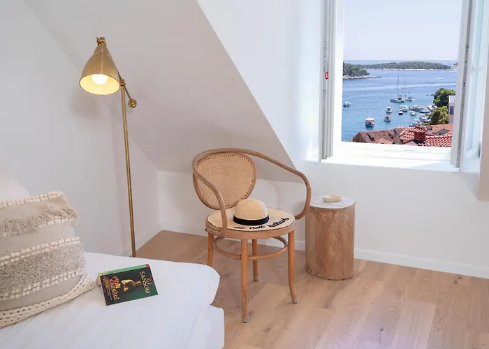 La Maison - Zf Hvar * חוואר